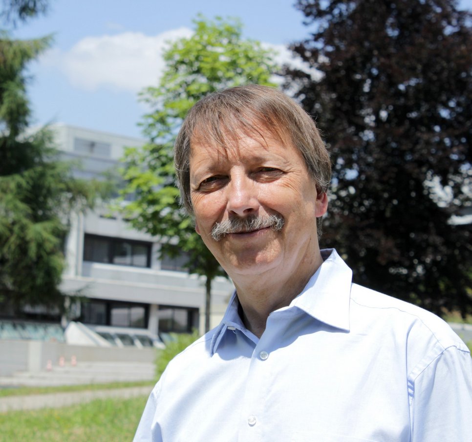 Prof. Dr. Thomas Henning